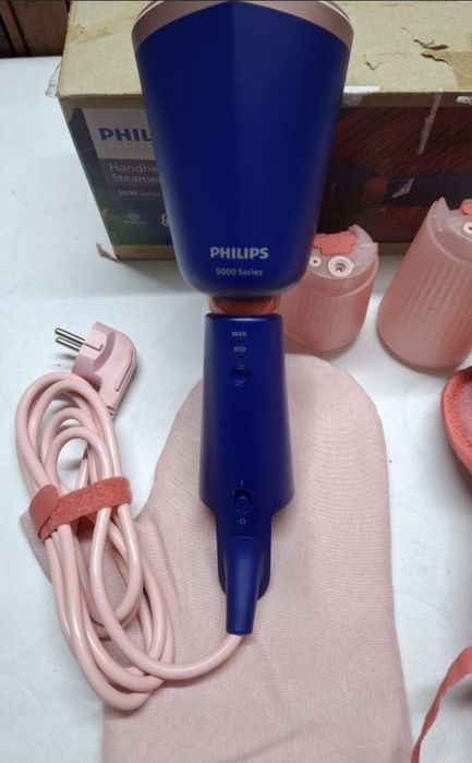 Ютия за вертикално гладене с пара Philips STH5030/20 Series 5000,1300W