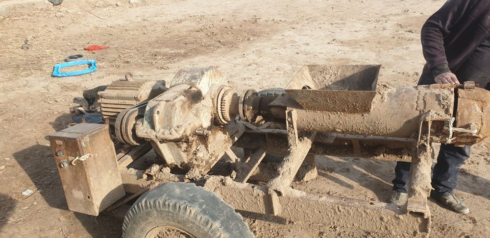 Gisht chiqaradigan oporat sotladi