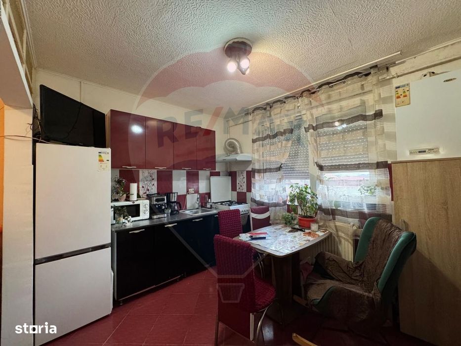 Apt. 2 camere cu centrala proprie -Vladimirescu Centru