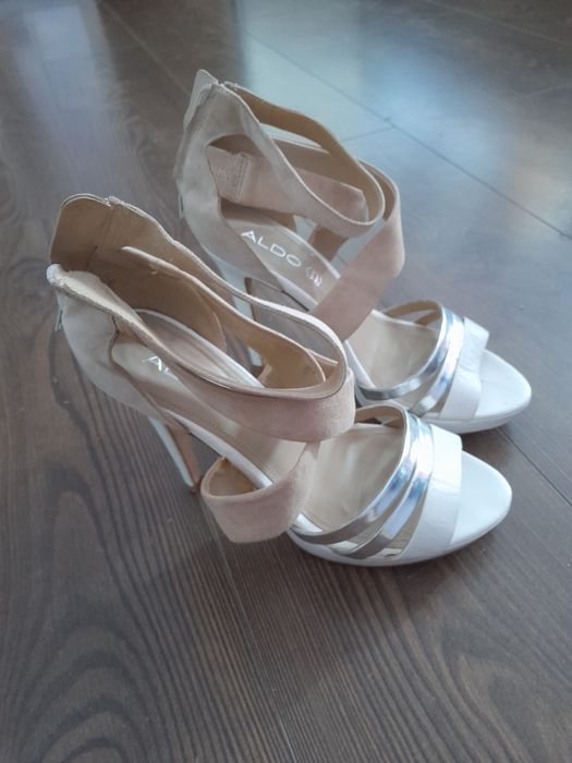 Vand sandale din piele naturala