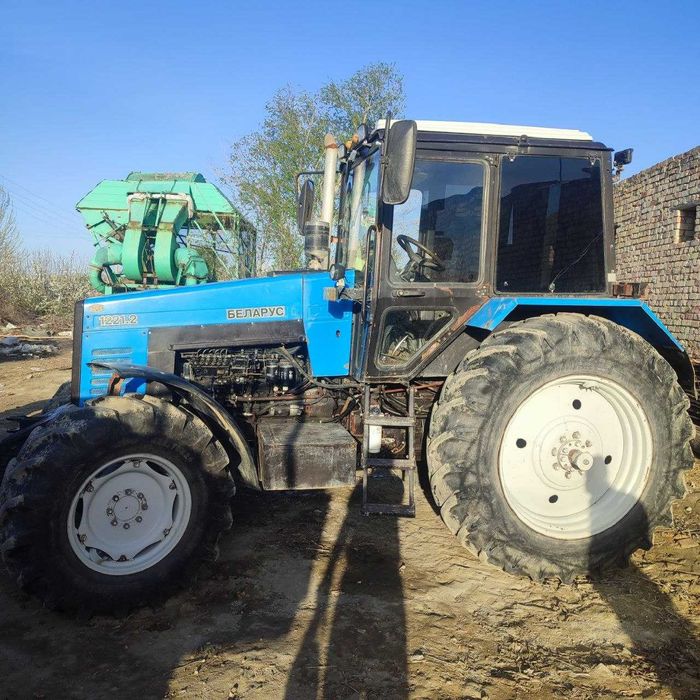 Belarus Traktor 1221