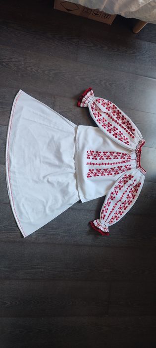 Costum popular autentic