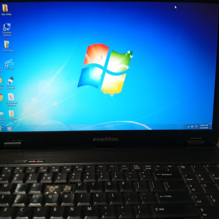 Vând 1 leptop stare bună de funcționare 300 ron