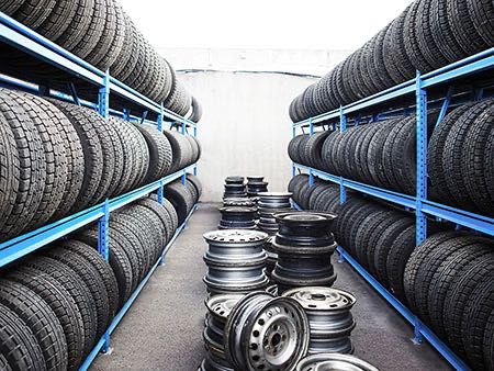 Шины диски колеса хранение