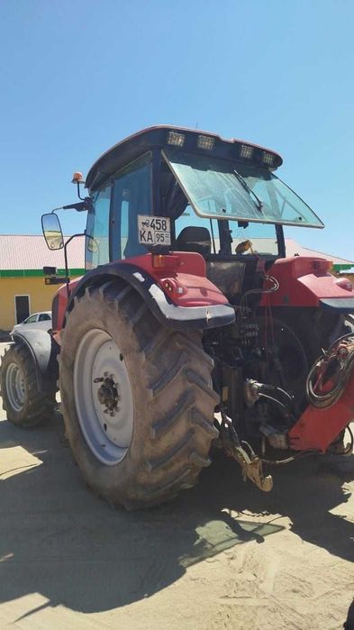 Трактор МТЗ-2022 сотилади, 2020 йил, 210 от кучи, нархи 450 млн сум