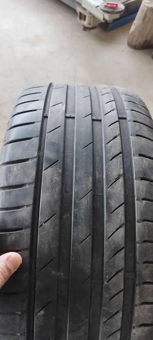 245/45/17 летни гуми kumho