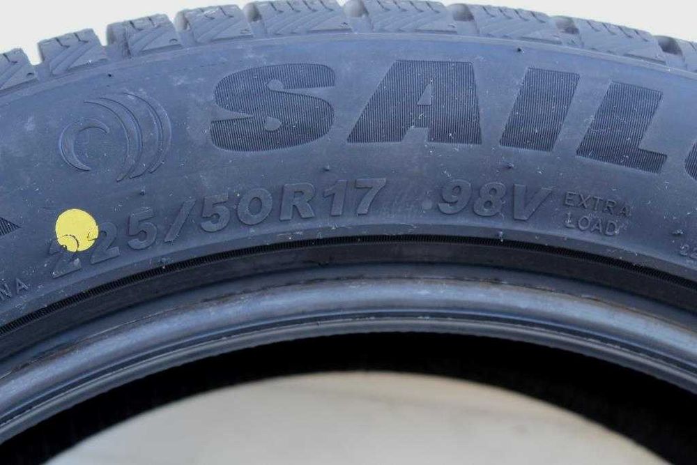 Anvelope iarna noi 225/50R17 98V XL, Sailun