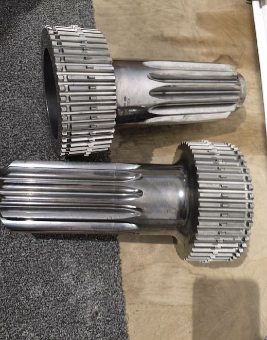 Деталь R555781 солнечное зубчатое колесо бортовой передачи John Deere