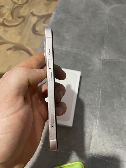 Продам iPhone 13 256 гб
