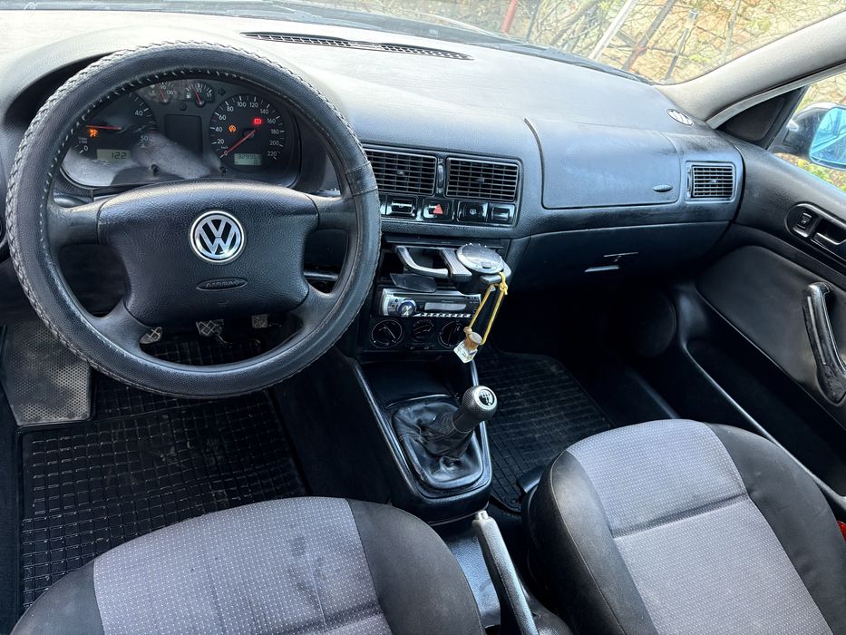 Vand golf 4 19 SDI stare buna