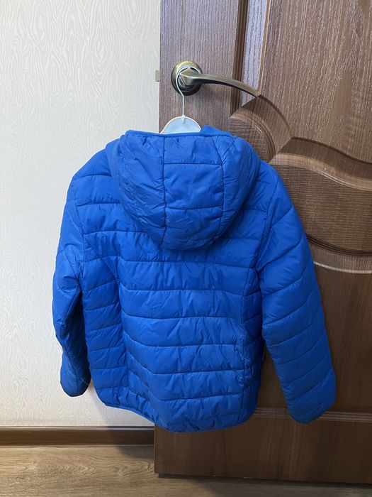Осенняя куртка синяя на мальчика