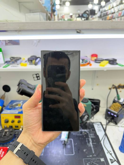 Samsung S23 ultra Holat rasmda