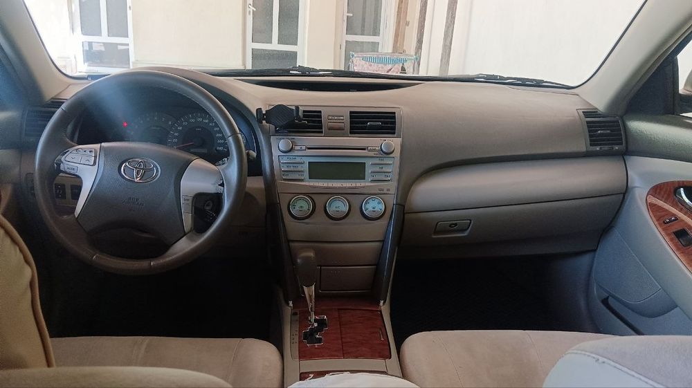 Tayoota camry ideal