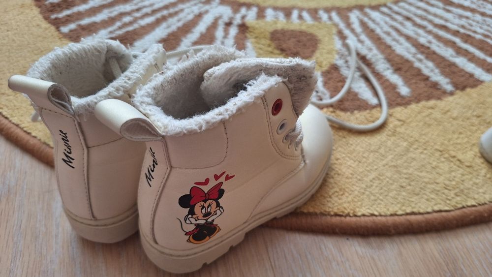 Зимни ботуши 22-23 номер