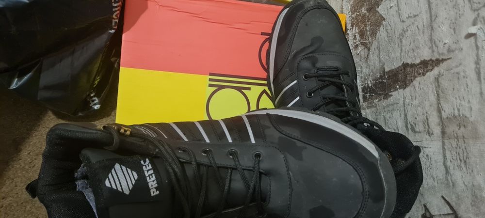 Ботинки зимние..