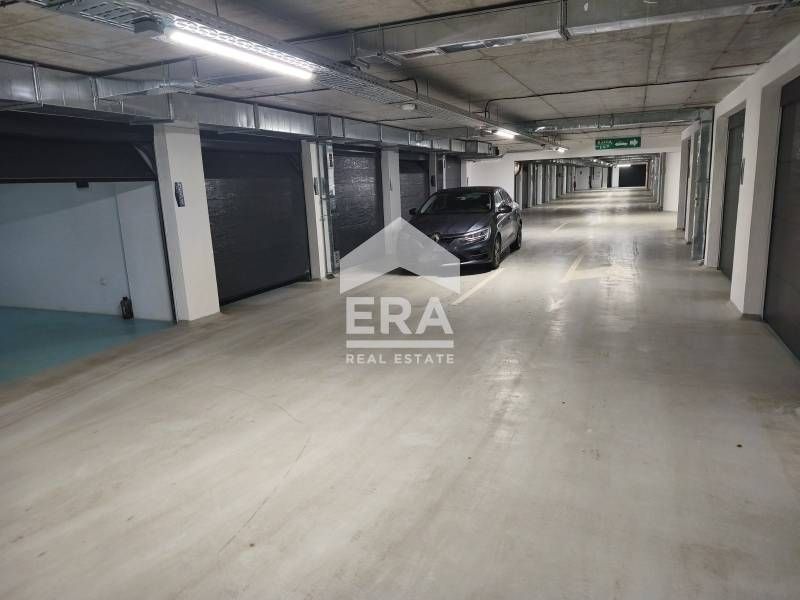 Продава се Гараж / Паркомясто в София, Младост 4 - 39 кв.м за 876 €/кв.м - Снимка #8