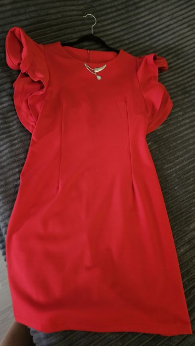 Продам классные платья