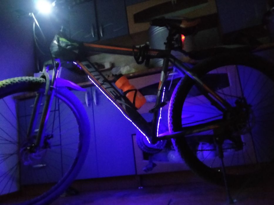 Екі велосипед сатылады бағасын келісеміз