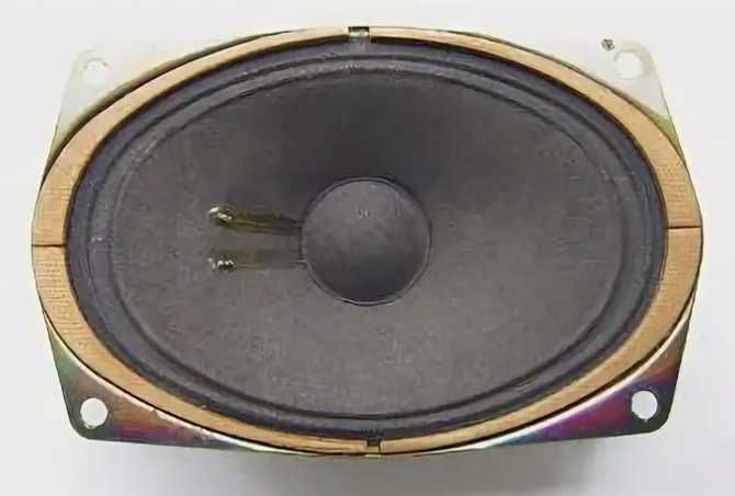 Продам Динамики смотрите в описании