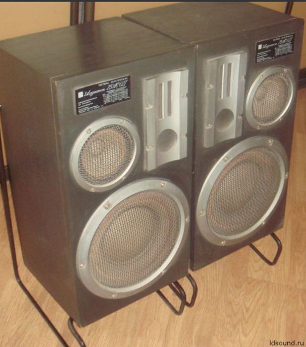 Продам колонки Амфитон 25АС 027