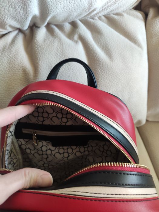 Дамска раница на марката Nobbo