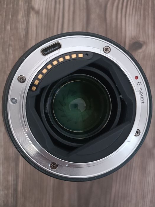 Sirui  Aurora 35mm F 1.4 AF  Sony Nou