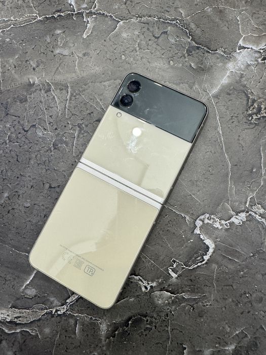 Samsung Galaxy Z Flip 3(г.Актау,7-12) Лот 271334