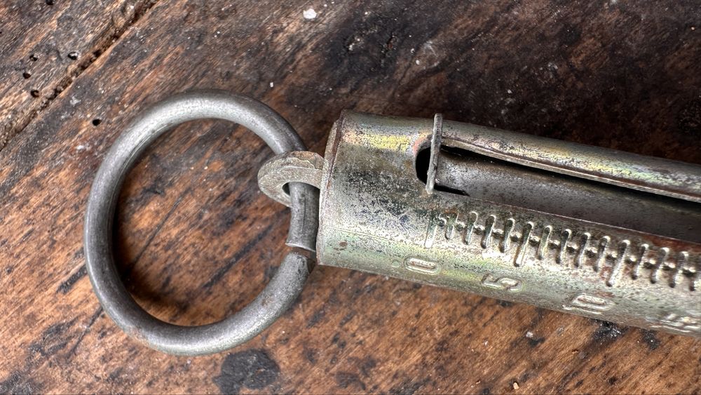 Стар соц малък кантар до 30кг.