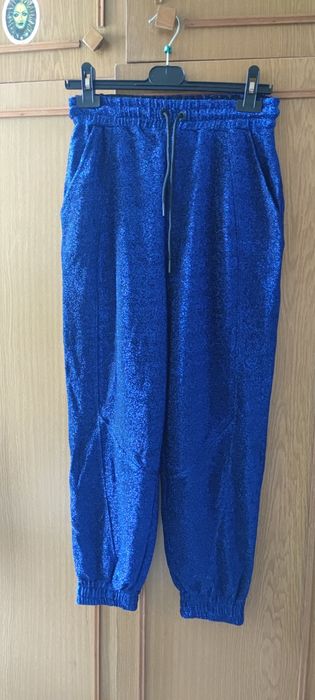 Pantaloni cu sclipici Bershka Noi cu eticheta S