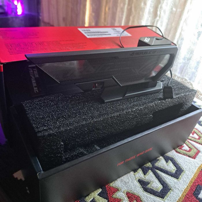 ASUS ROG Herculx iluminare aRGB. Pret fix
