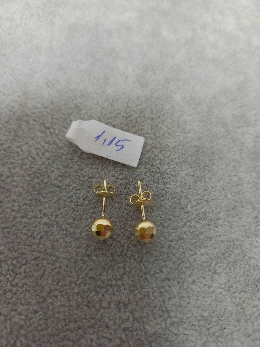 Aur 14k. 245 de lei gramul 25 de lei transport