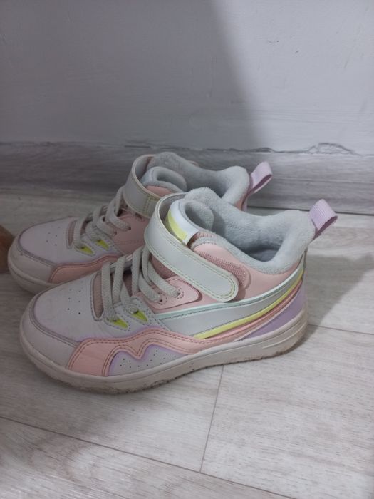 Утеплённые обувь на девочку 3й размер