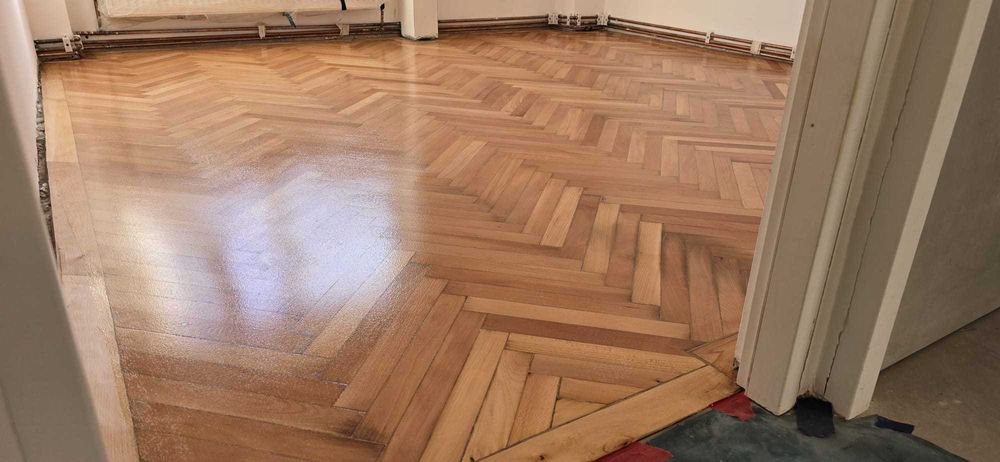 Raschetez si reconditionez parchet.Eficienta, promptitudine si calitate!detalii 0763119910