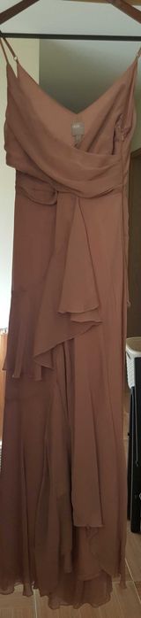 Дълга рокля пепел от рози