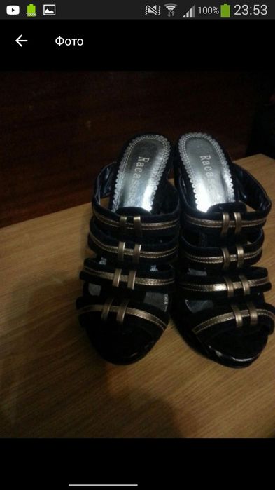 Продаю новые сабо на платформе