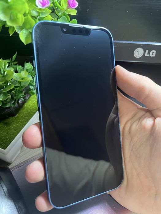 Iphone айфон 13 идеал