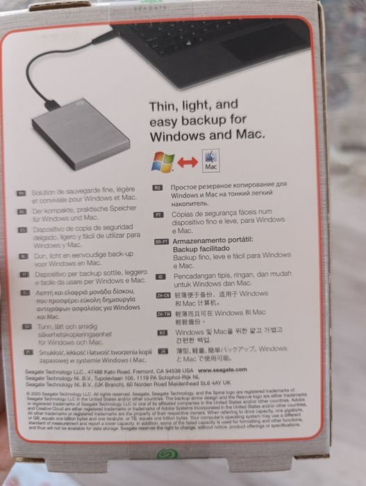 Внешний диск ( накопитель) на 1 Тб