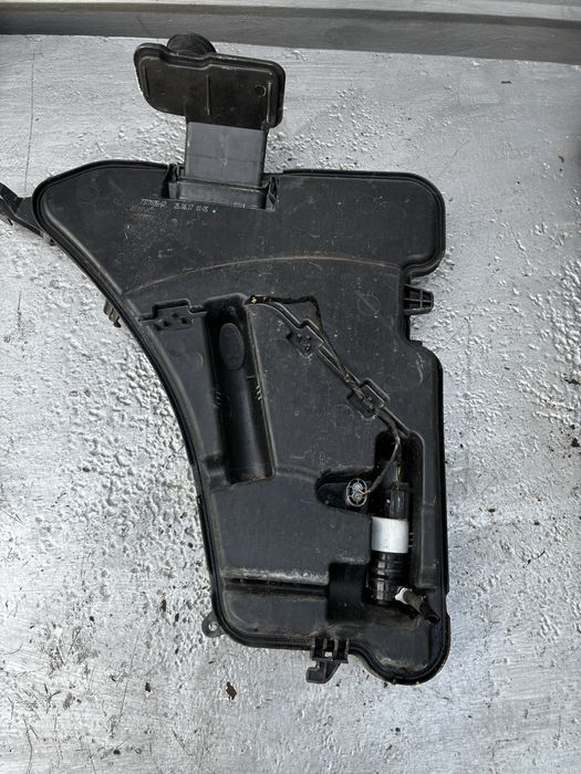 Казанче чистачки БМВ Г30 (kazanche bmw g30)