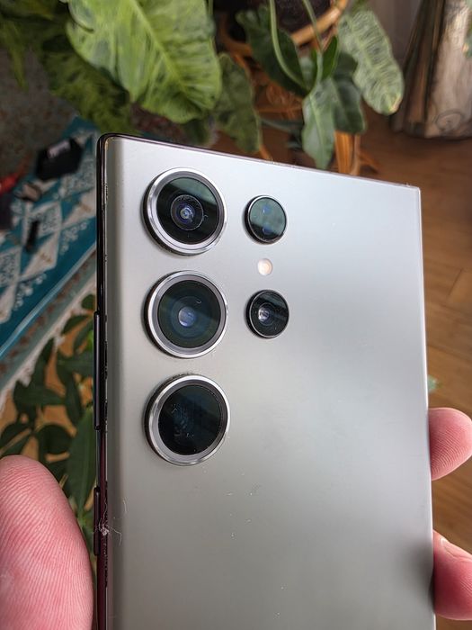 Самсунг Galaxy S23 Ultra