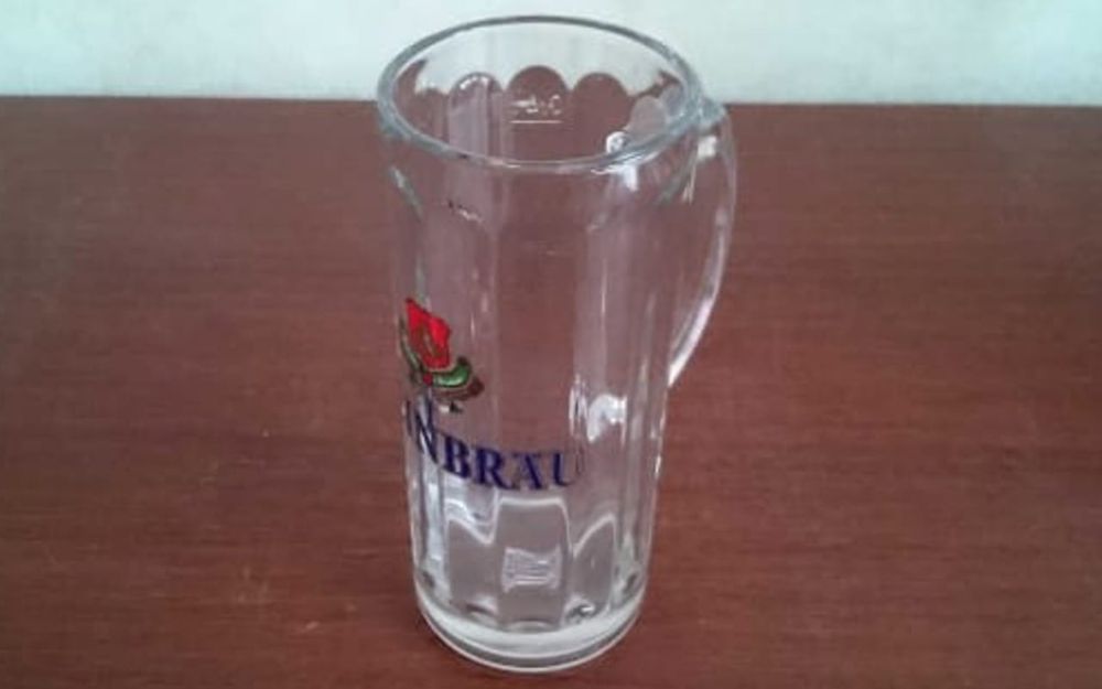 Пивные кружки, бокалы