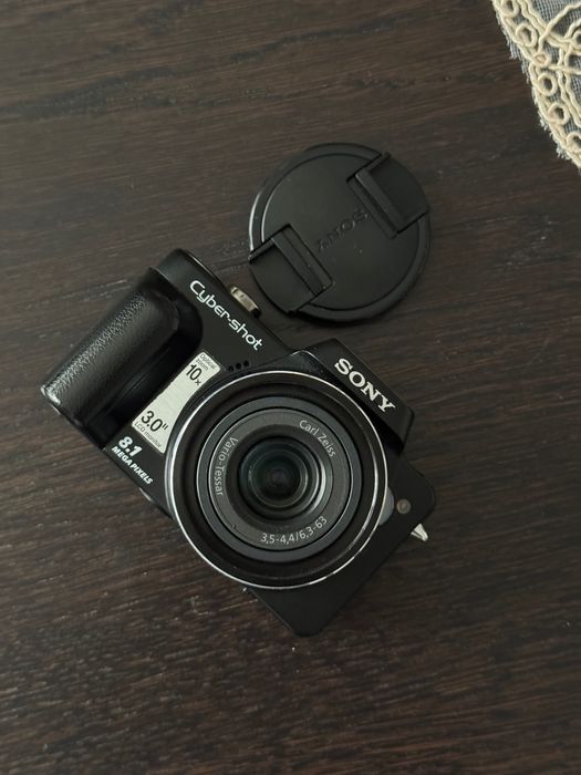 aparat digital Sony Cybershot DSC-H10