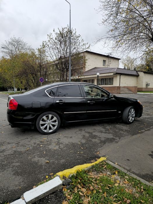 Продам Ниссан Фуга...