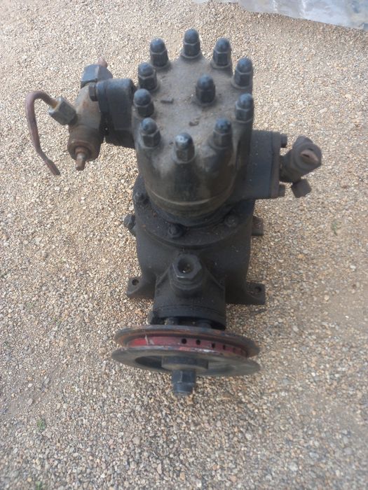 Компрессор двух целиндровый