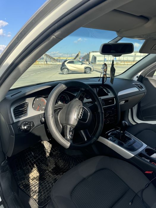 Vand Audi A4 B8 2011 2.0 TDI