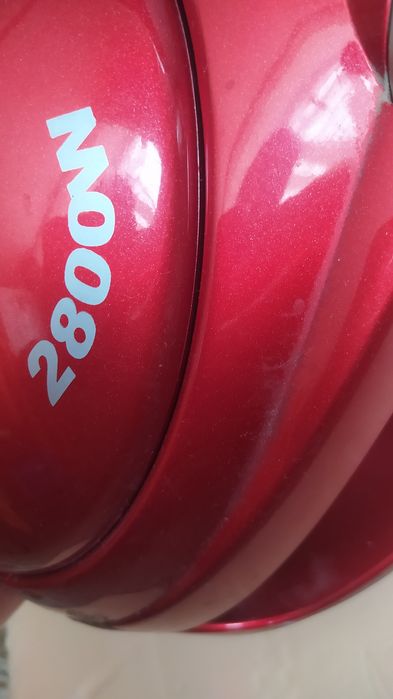 Продам пылесос 2800 W
