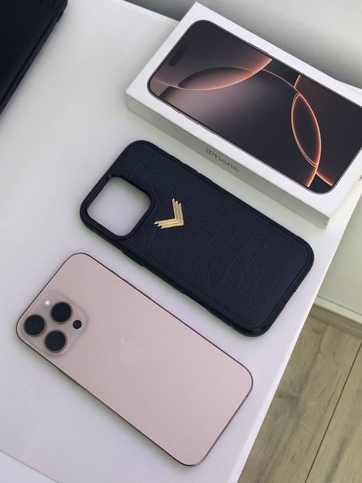 iPhone 16 Pro Max Garanție