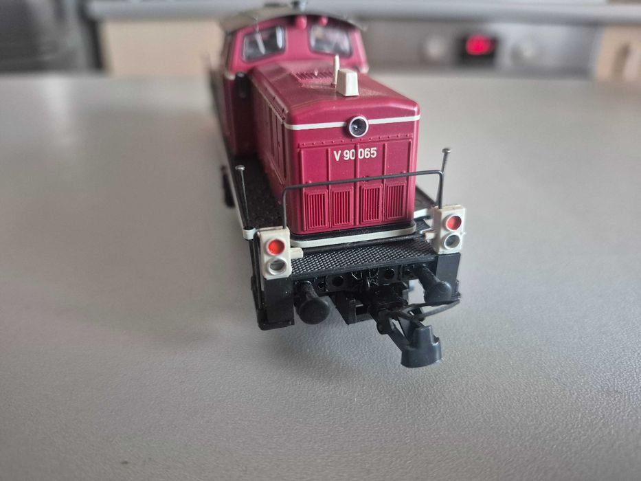 Locomotiva ROCO V90 065, digitala, scara H0