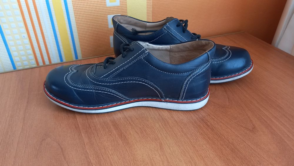 Туфли для девочки  34 р