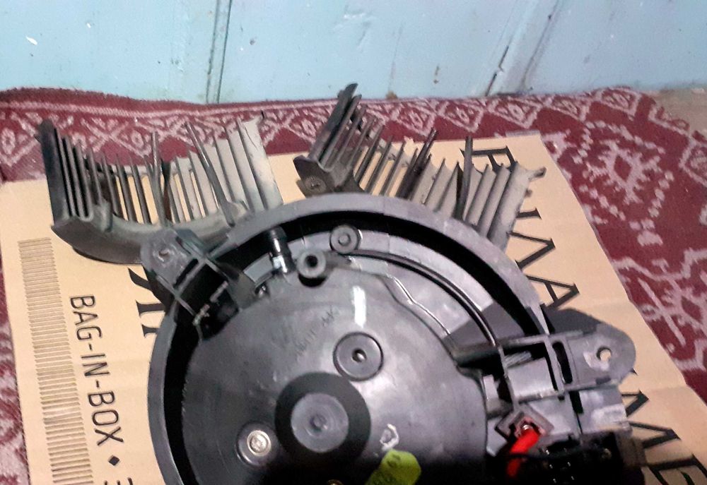 Вентилатор за климатроник / парно за Citroen Xsara 1,4 i / 1999 г.