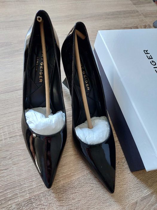 Официални дамски обувки  Kurt Geiger